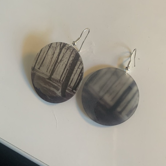 Forest scene resin and sterling silver earrings - Picture 3 of 5